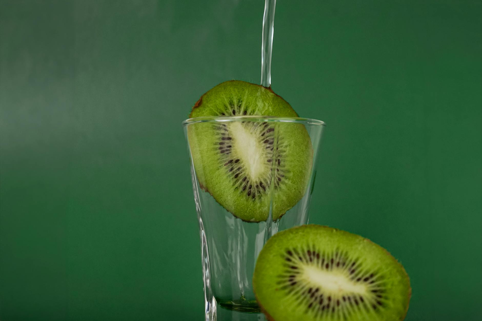 10 Science-Backed Benefits of Drinking Water