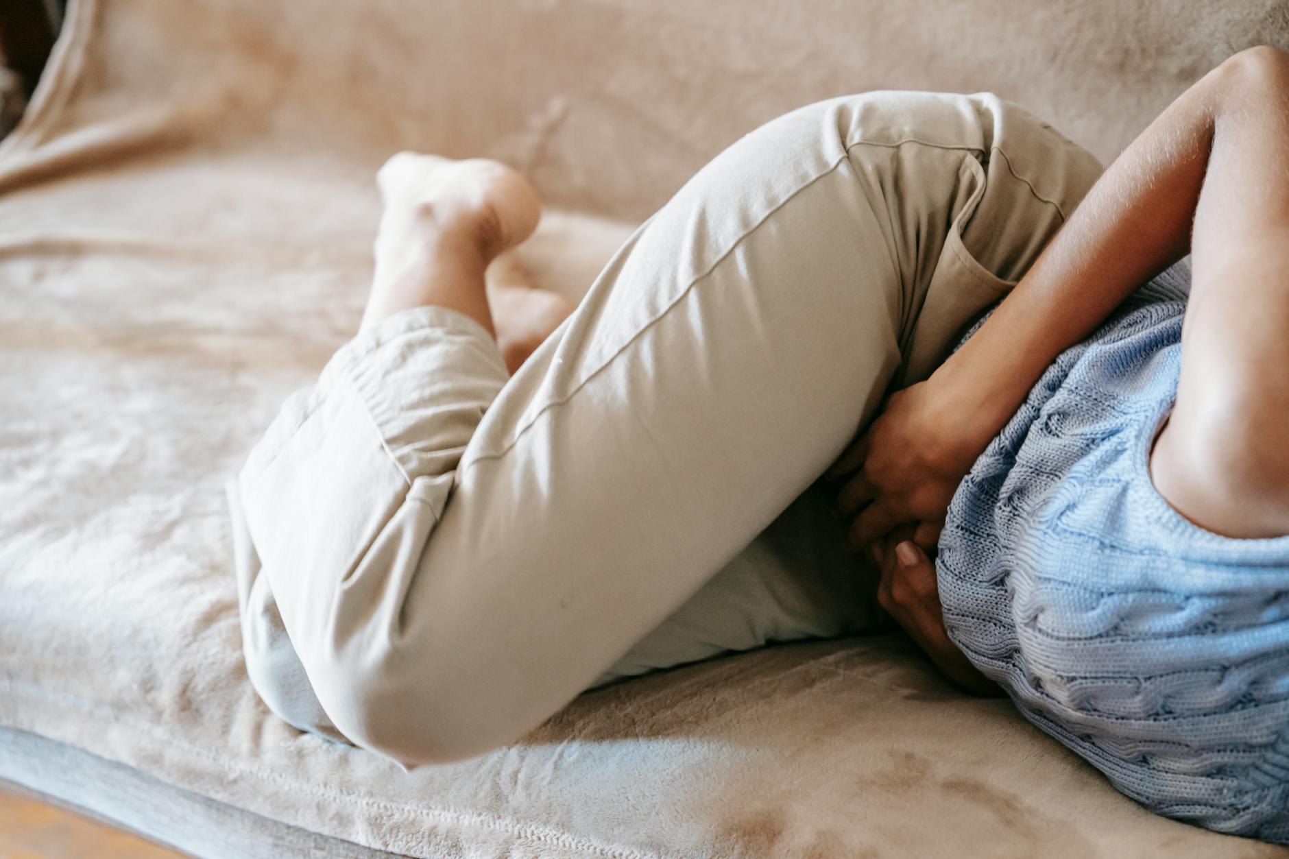 10 Common Food Poisoning Symptoms You Should Never Ignore