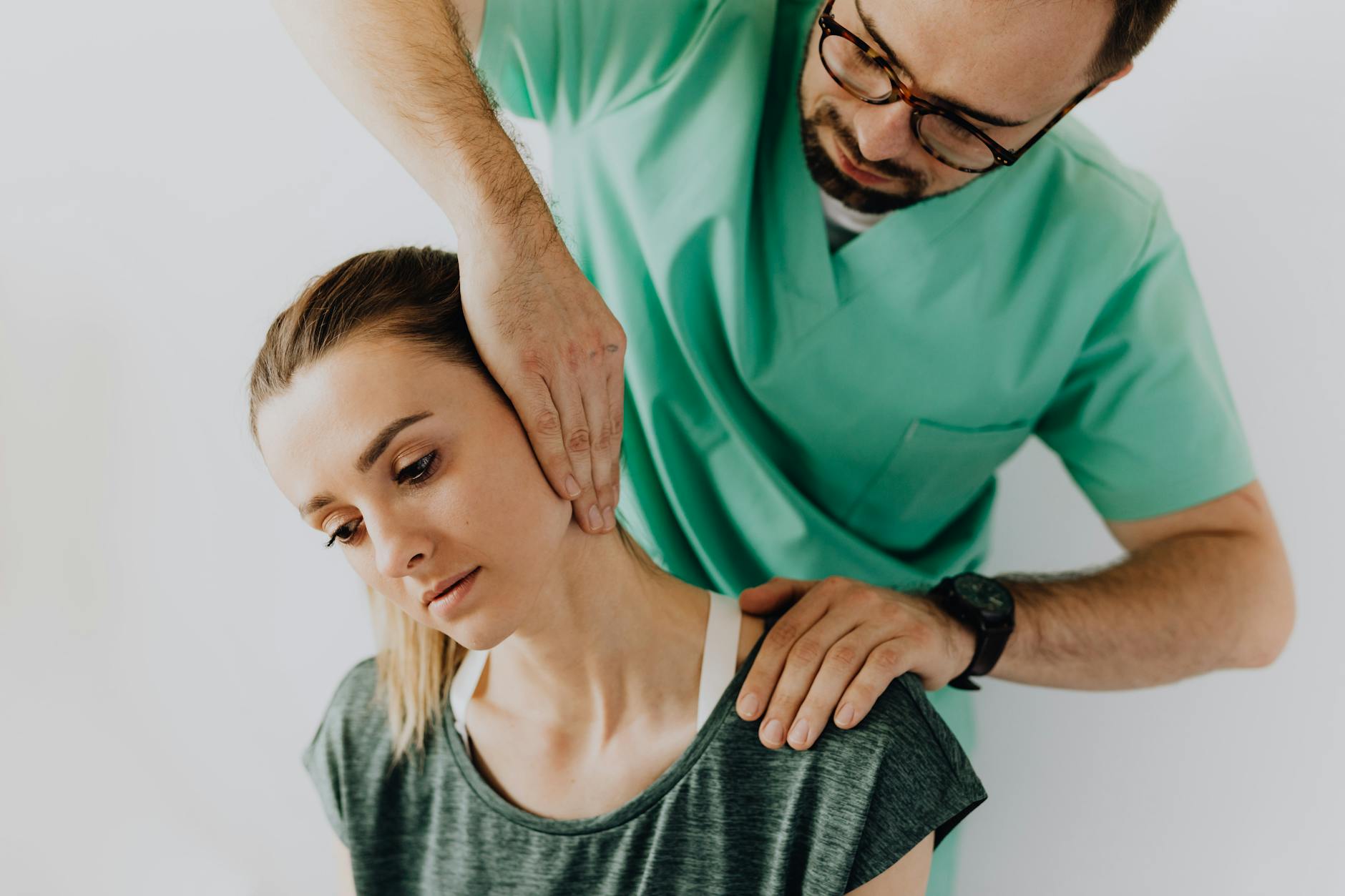 10 Common Signs of Cervical Myelopathy You Shouldn’t Ignore