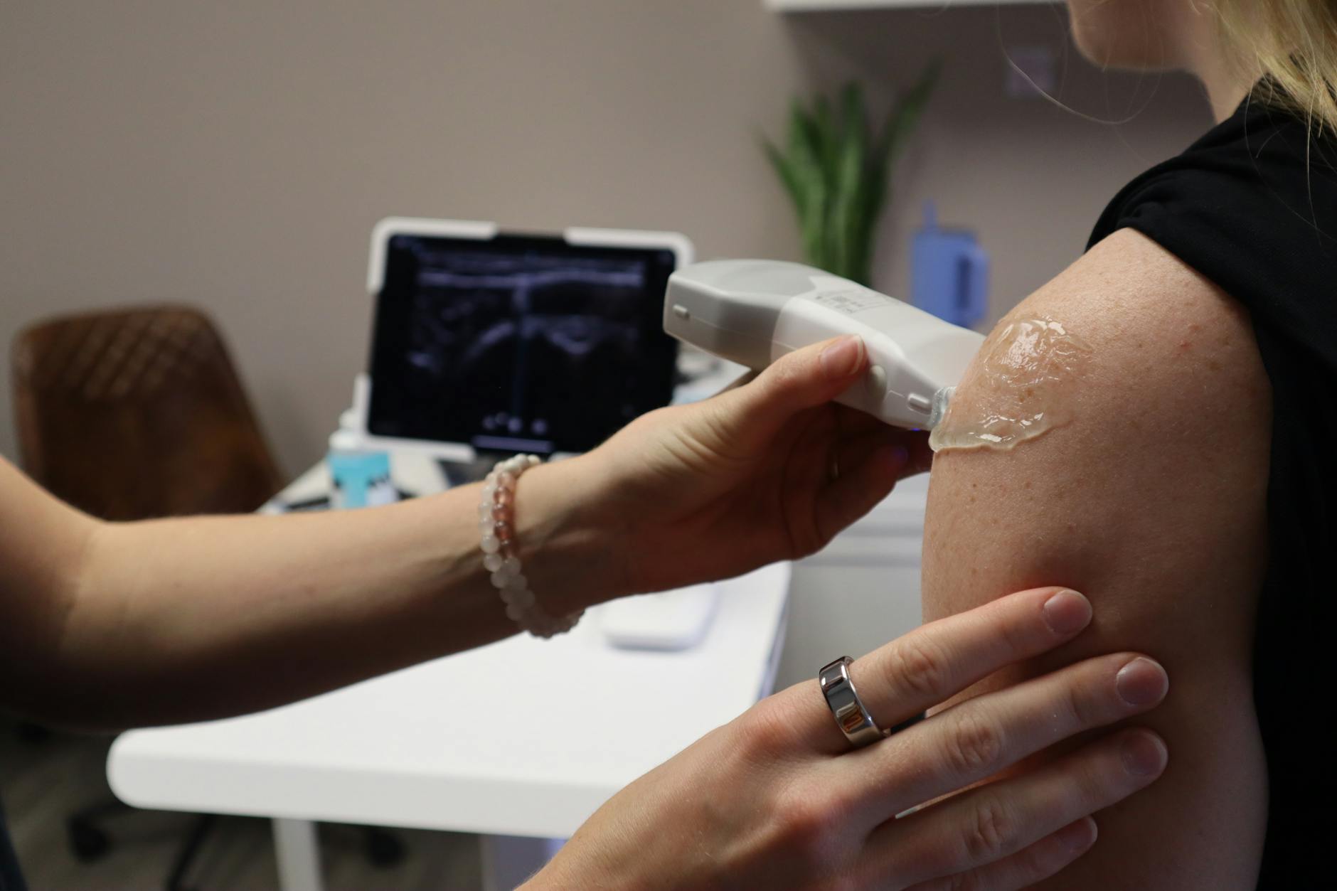 10 Common Stomach Ulcer Symptoms You Shouldn’t Ignore