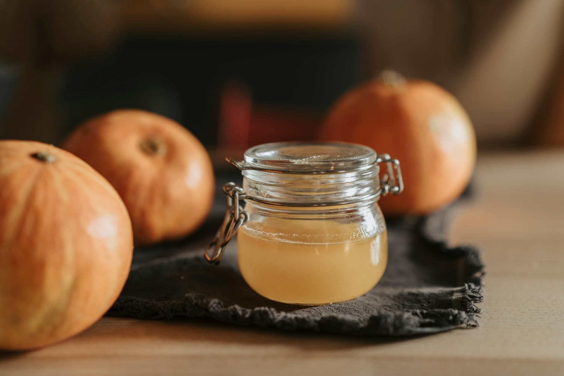 10 Science-Backed Benefits of Apple Cider Vinegar